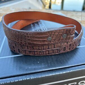 New Lucchese Crocodile Men's Belt Size 36, 1.25 inch wide